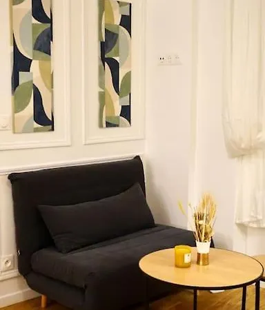 Apartment Du Theatre Rez De Chaussee *